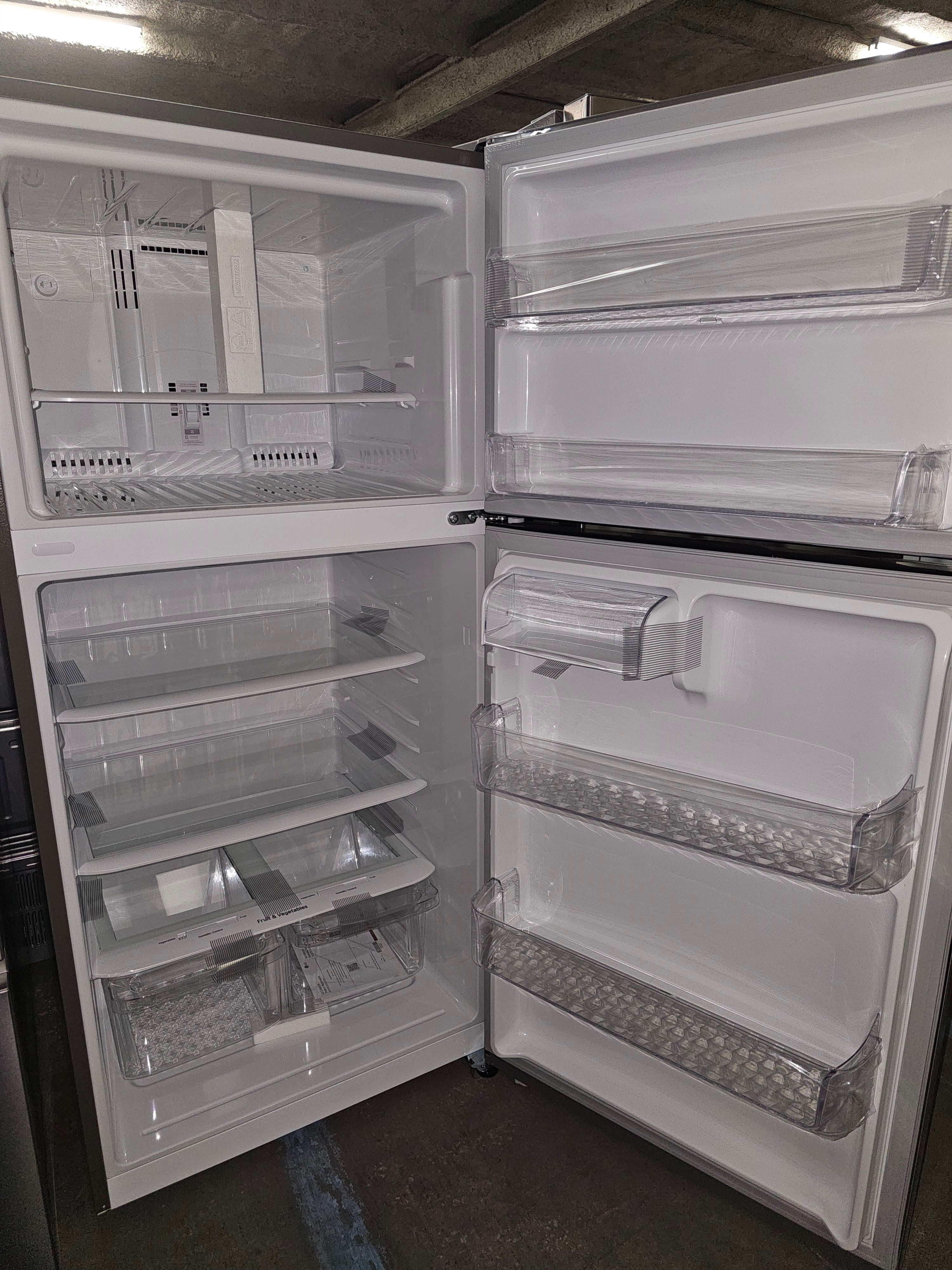 LG 20.2 Cu. Ft. Top-Freezer Refrigerator Stainless Steel